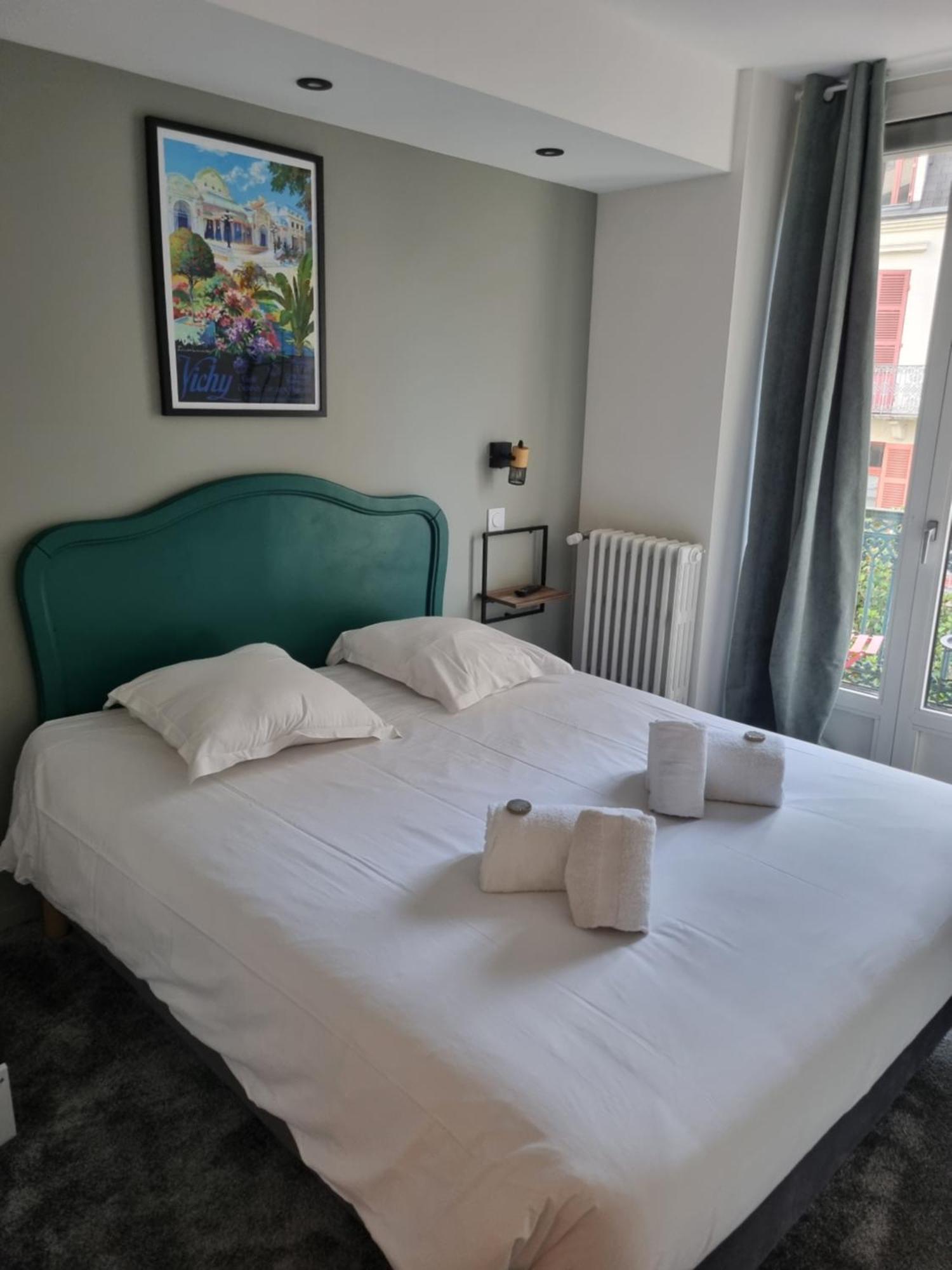 Hotel & Restaurant Le Patio Vichy Ngoại thất bức ảnh