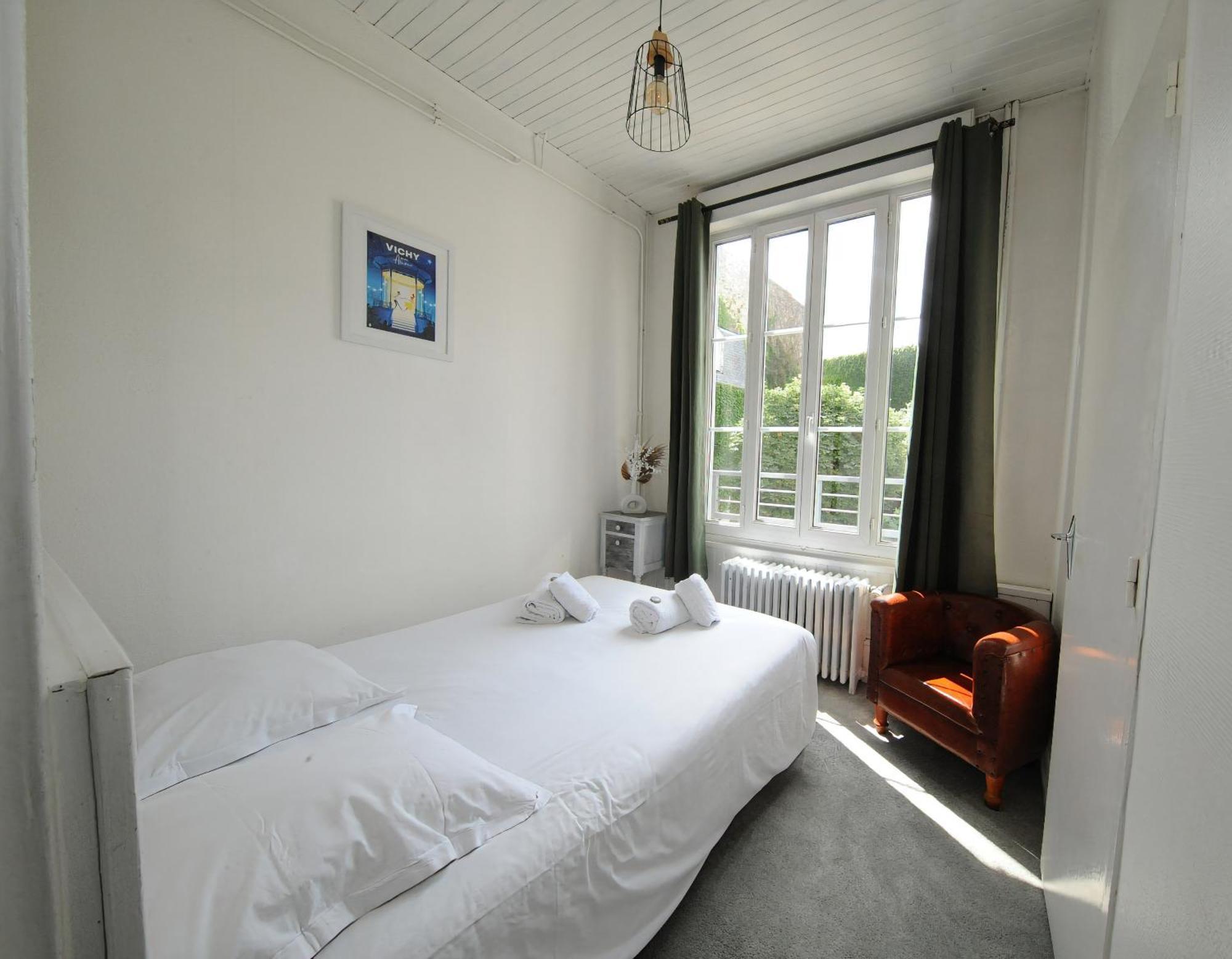 Hotel & Restaurant Le Patio Vichy Ngoại thất bức ảnh