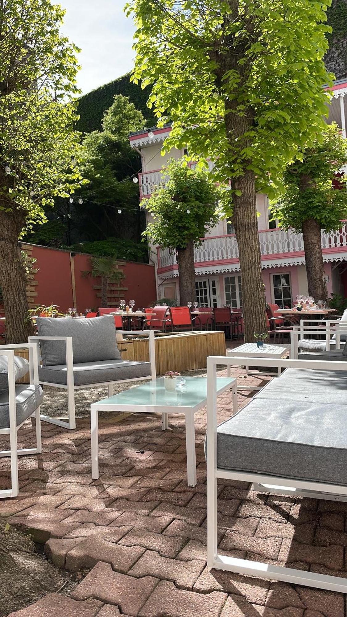 Hotel & Restaurant Le Patio Vichy Ngoại thất bức ảnh